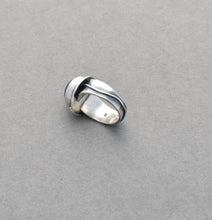Ethiopian Opal Ring. Flashy Black Opal. Heirloom Jewelry. Size 8