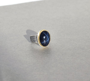 Star Sapphire Ring. Navy Blue Sapphire with 22K Bezel. Size 9