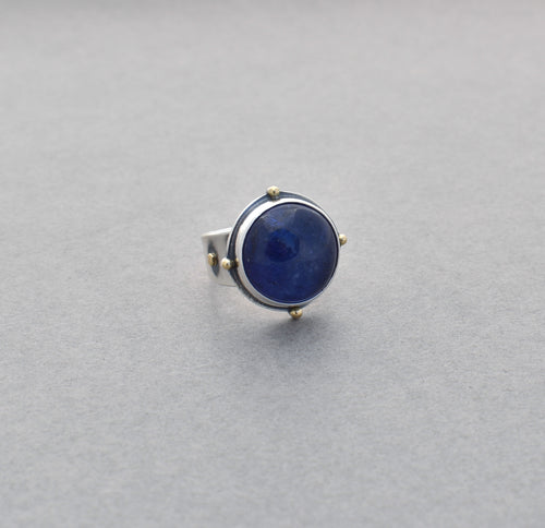 Tanzanite Ring. Timeless Blue Gemstone Ring. Size 7.5